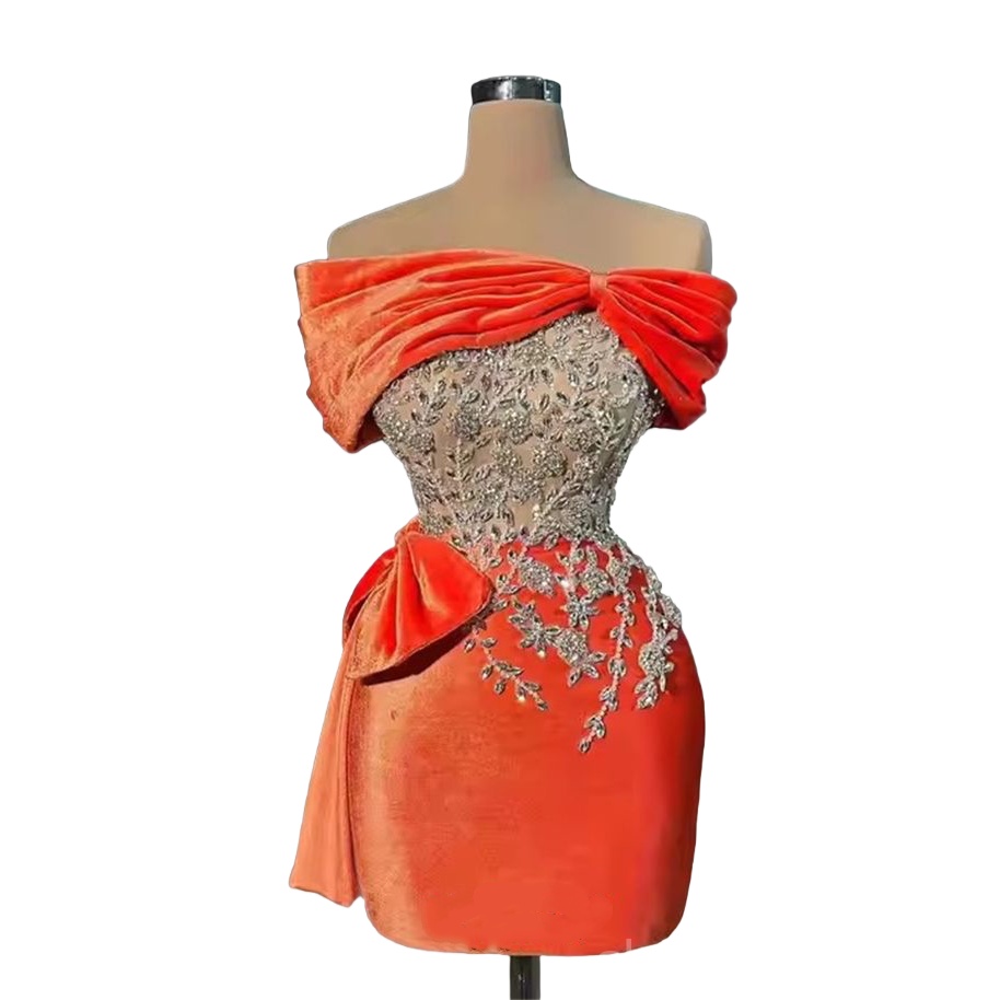 Chic Orange Sheath Cocktail Dress Velvet Crystals Applique Bow Strapless Short Mini Graduation Homecoming Dresses For Special Occasions Sweetheart Gow