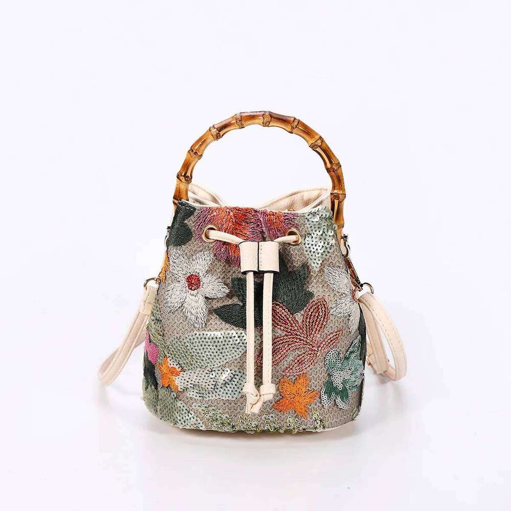 Fashion Sequin Embroidery Bucket Baboom Handle Women Handbags Flower Straw Shoulder Crossbody Bags Sumer Beach Tote Bag