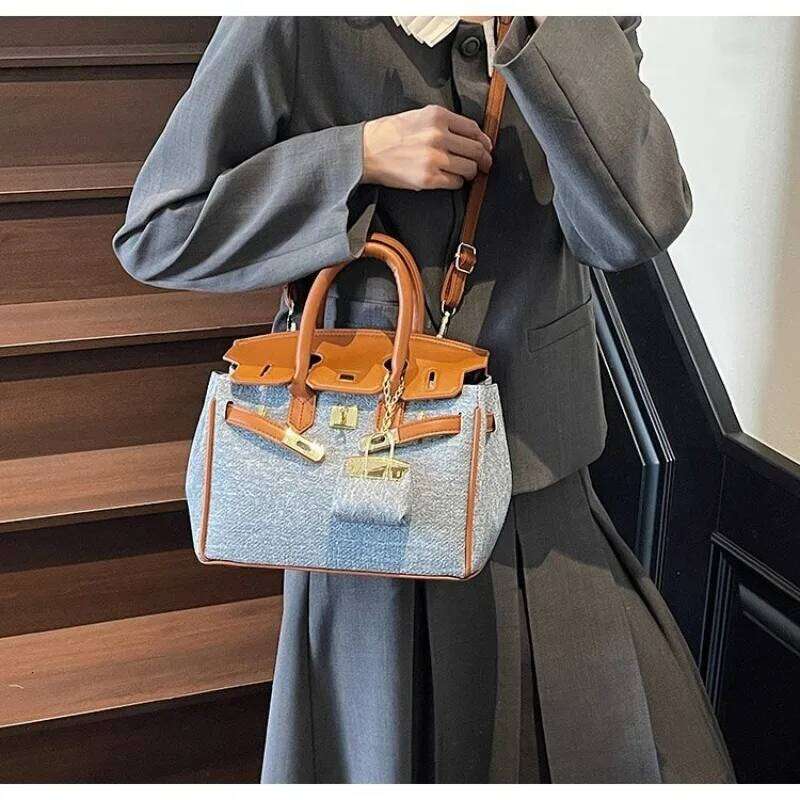 Corporate Romance Women Feminine Underarm Shoulder Bag For Office Elegance And Style