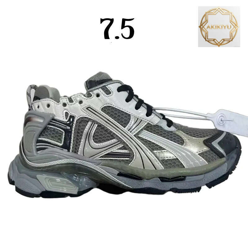 AKIKIYU Designer Casual Shoes Runner 7.0 7.5 Track 3.0 Men Women Paris Triple White Black Pink Grey Beige Sneakers Gomma Leather Nylon Printed Platfor