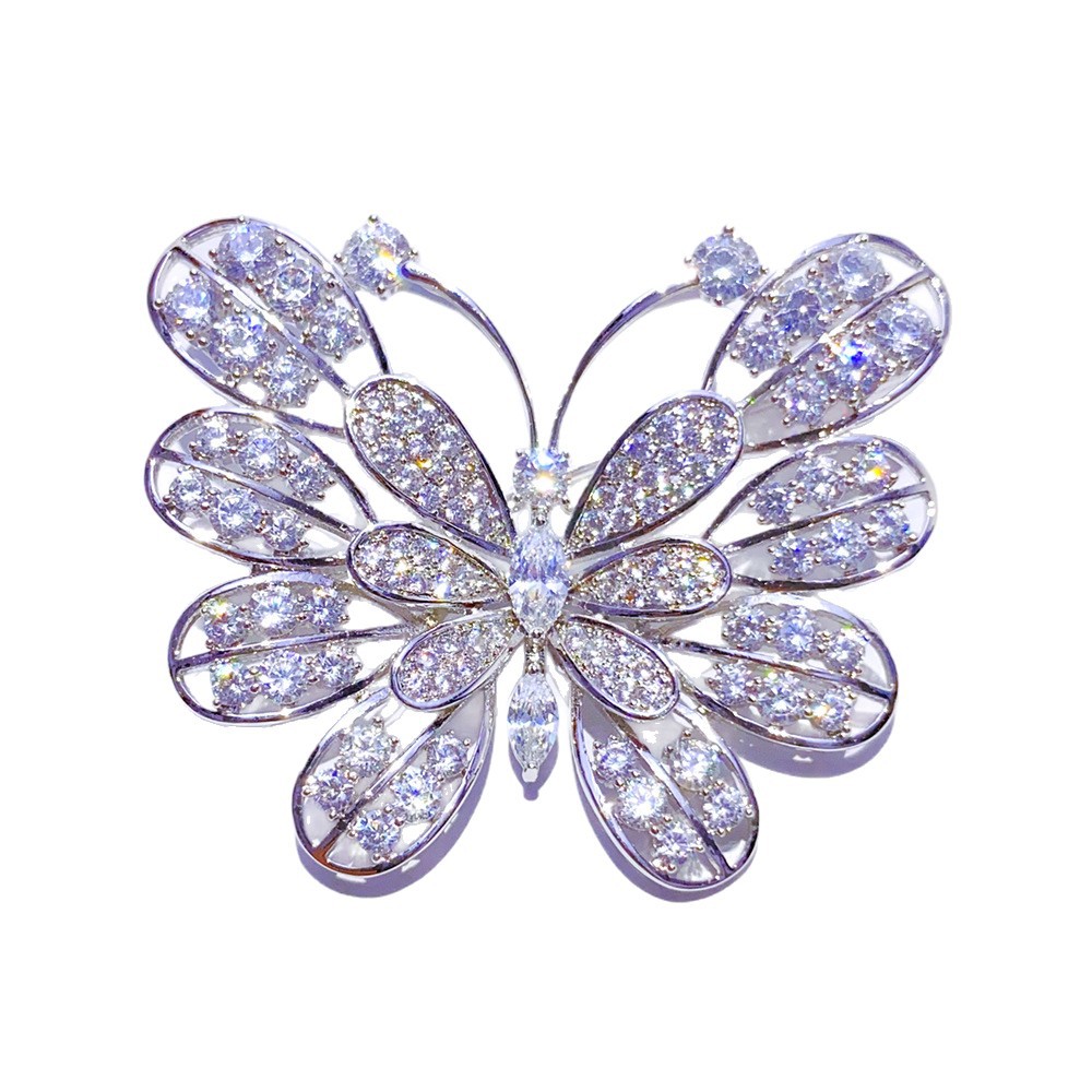Heavy duty hollow out butterfly brooch fully inlaid with zircons light luxury fashionable high end grade corsage brooch