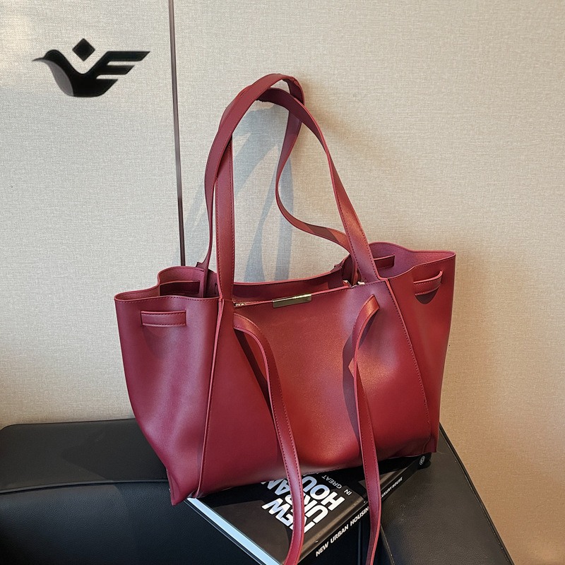 Feiyan Free Shipping New Designer Bag Luxury Shopping Bag 2025 Spring Summer Fashion Commuter Handbag Large Capacity Trendy Retro Niche Shoulder Bag