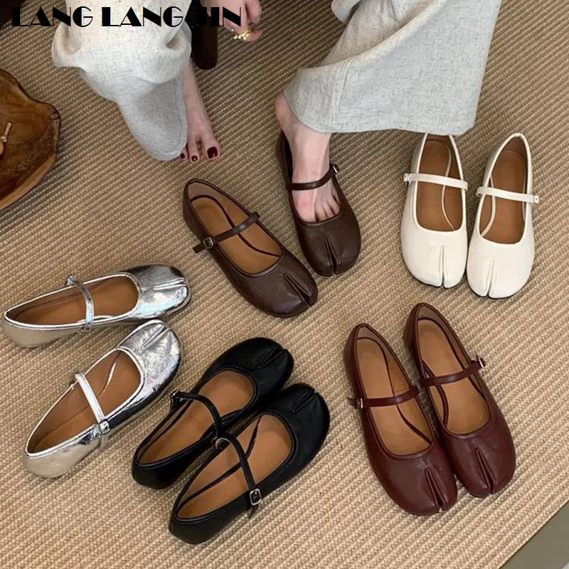 Fashion Tabi Ninja Shoes Women Flats Ballet Split Toe Ballerinas Ladies Round Heeled Loafers Tacones Female Moccasin Mujer 250904