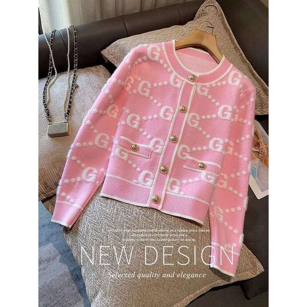 Pink Soft Sticky Autumn/Winter Thickened 2024 New Sweet Aging Small Fragrant Style Knitted Sweater Cardigan Casual Top