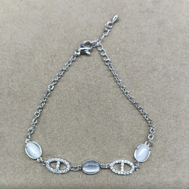 Oval Cat's Eye Stone Pig Nose Light High-end Feel Bracelet Niche Ins Versatile Elegant Jewelry for Women