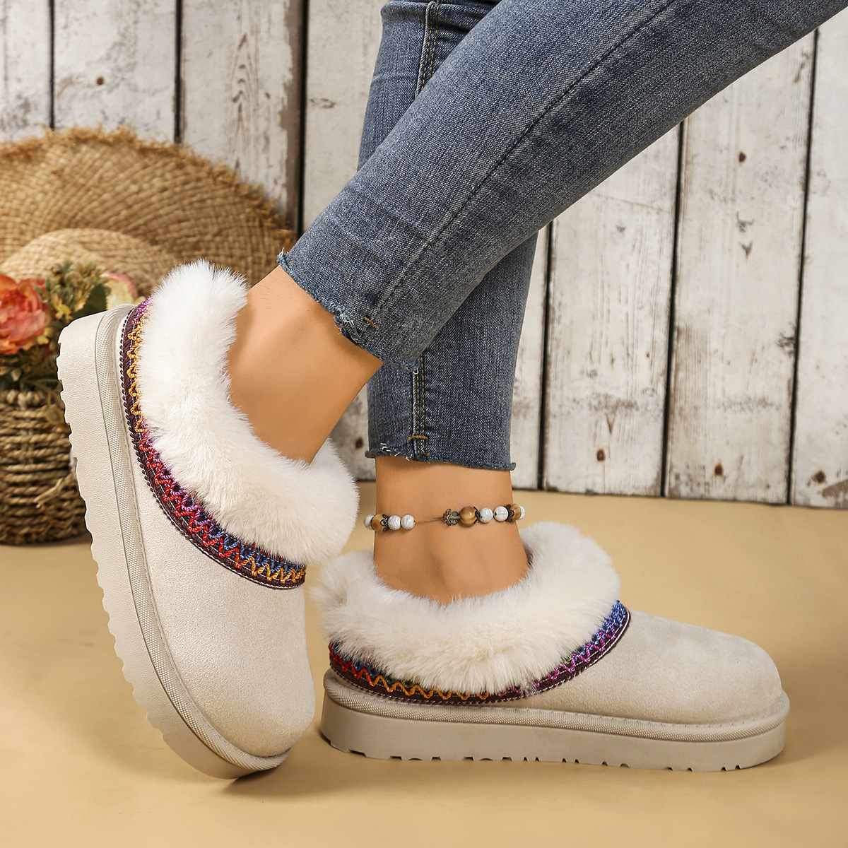 Free shipping designer Boots Large size snow boots women winter new style with plush women shoes warm boots cotton shoes Lightweight easy to wear