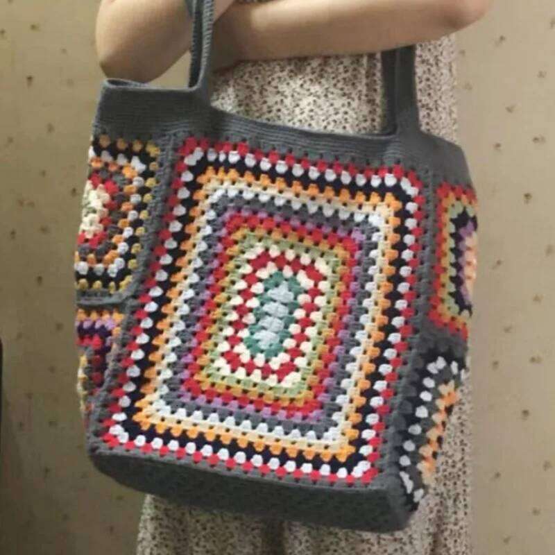 Handwoven shoulder grandmother grid splicing beach bag, leisure shopping bag with lining, large capacity, minimalist backpa