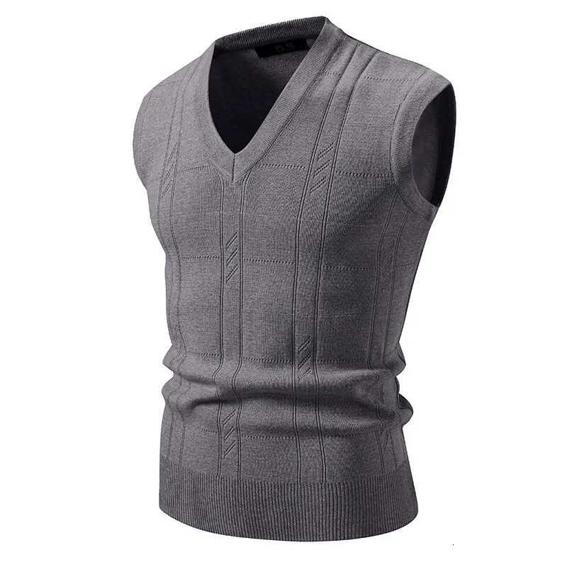 New Mens VNeck Knit Sleeveless Vests Solid Color Pullover Knitted Waistcoat Men Smart Casual Sweater Tank Tops Streetwear TopsXJ250904