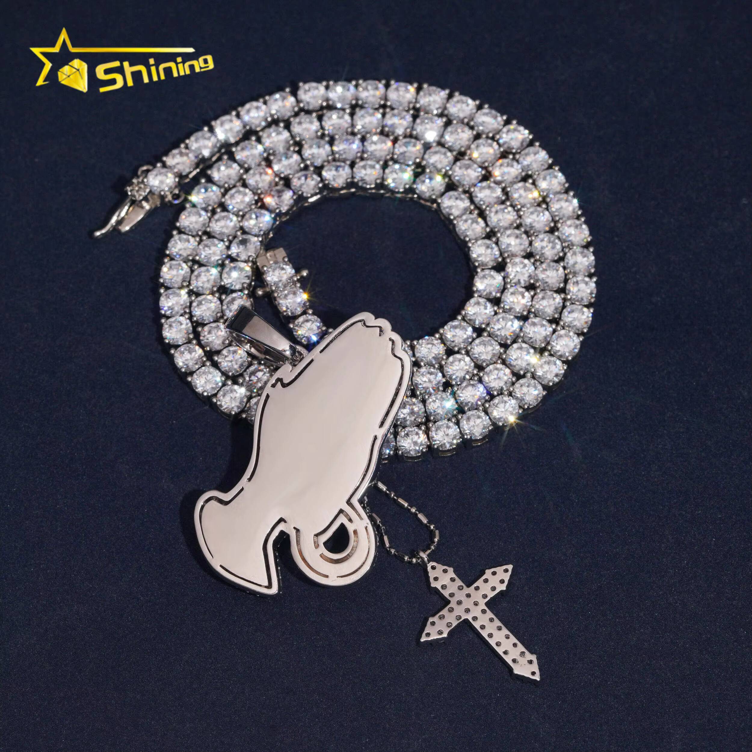 New Iced Out Charms 925 Silver Cross Moissanite Pray Hand Pendant Custom Moissanite Pendant Men Hip Hop Jewelry
