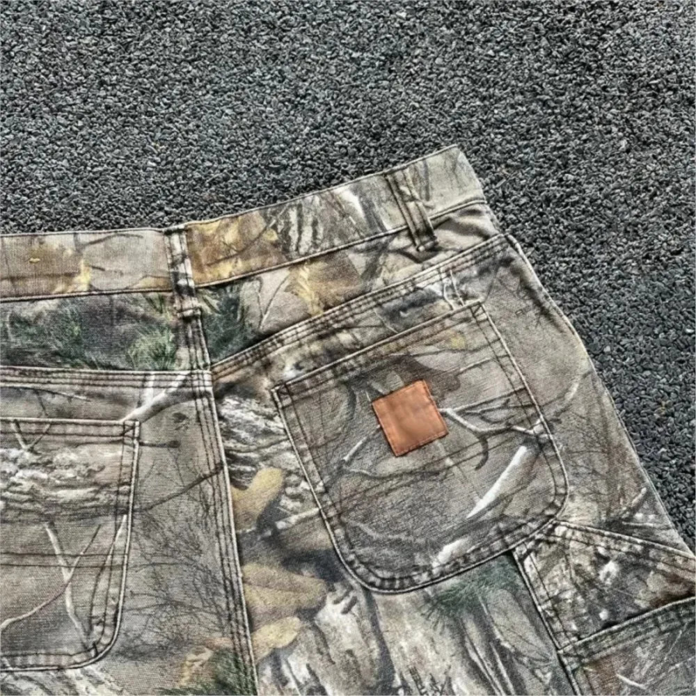 Mens Branch Camouflage Jeans American Style Old Washed Wide Leg Retro Loose Fashion Trend Street Straight Camo Pants Y2K 250823