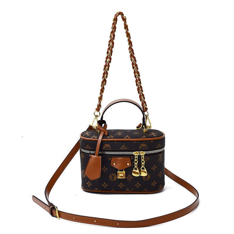 Designer Bags Luxury Crossbody Bags Shoulder Bag with Chain for Women 2025 New Letter Printed Bucket Bag Womens Shoulder Bag