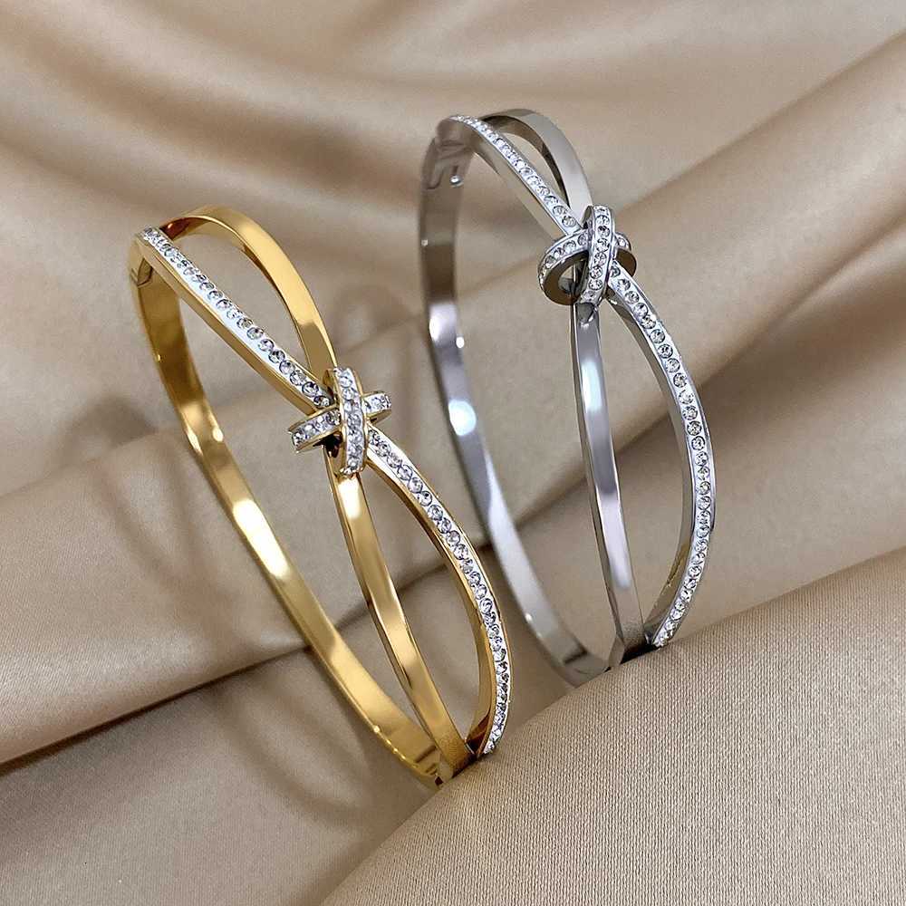304 Stainless Steel With Rhinestone Inlaid Knot Bangles Bracelets for Women Statement Bangle Wrist Waterproof Jewelry Gift Y250904