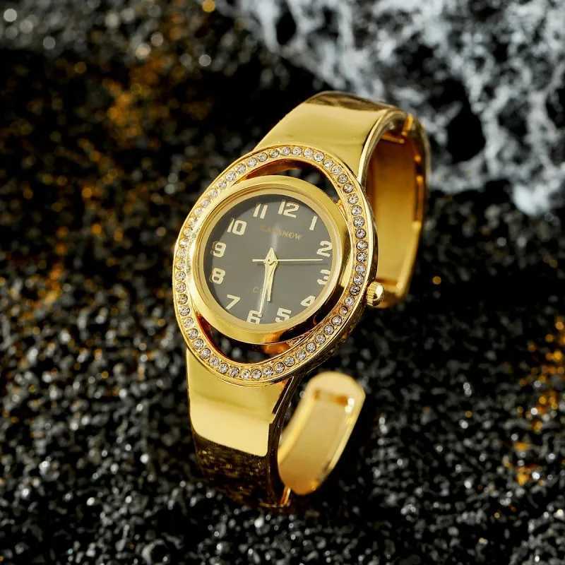 CANSNOW Luxury Fashion Round Dial Ladies Rhinestone Quartz Bracelet Watch Elegant Fem Clock Wens Saati Relojes X250904