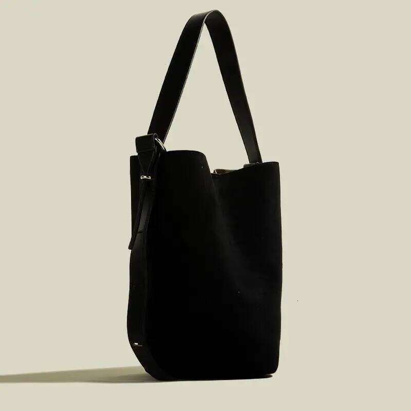 2025 New Fashion Retro Frosted Suede Bucket Shaped Large Capacity Original Simple And Versatile Single Shoulder Women Bag Trendy