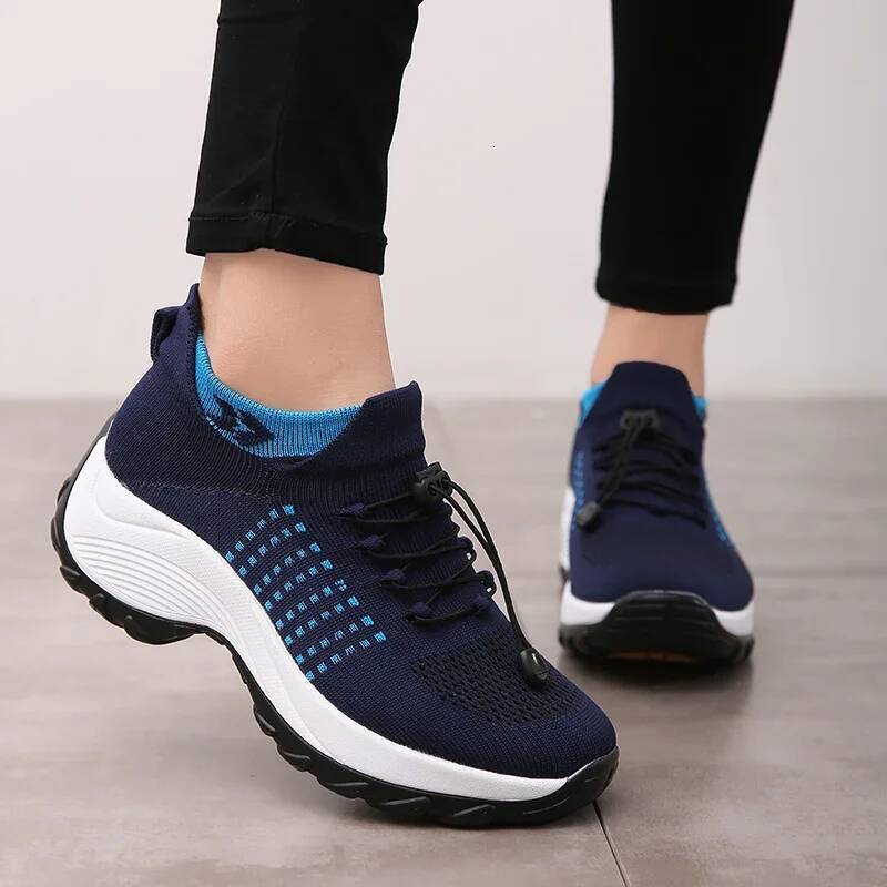 Outdoor Women Walking Sneakers Fashion Jogging Sock Shoes Youth Girls Trainers Breathable Ladies Platform Non-Slip Light Loafers ddmysaturn