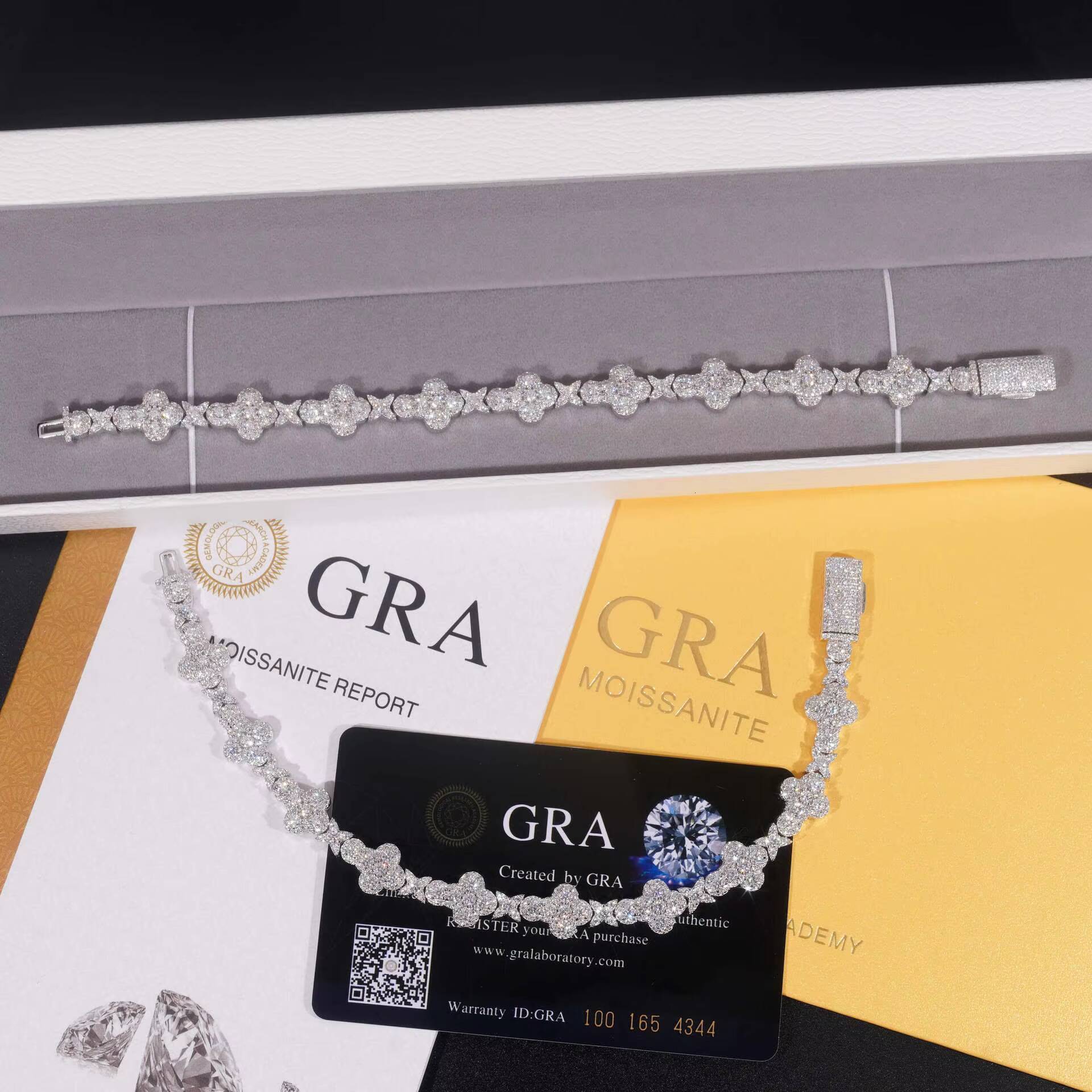 Versatile Mens Bracelet Fashion White Gold 10mm 925 Sterling Silver VVS Moissanite Diamond Iced Out Star Cross Link Bracelet