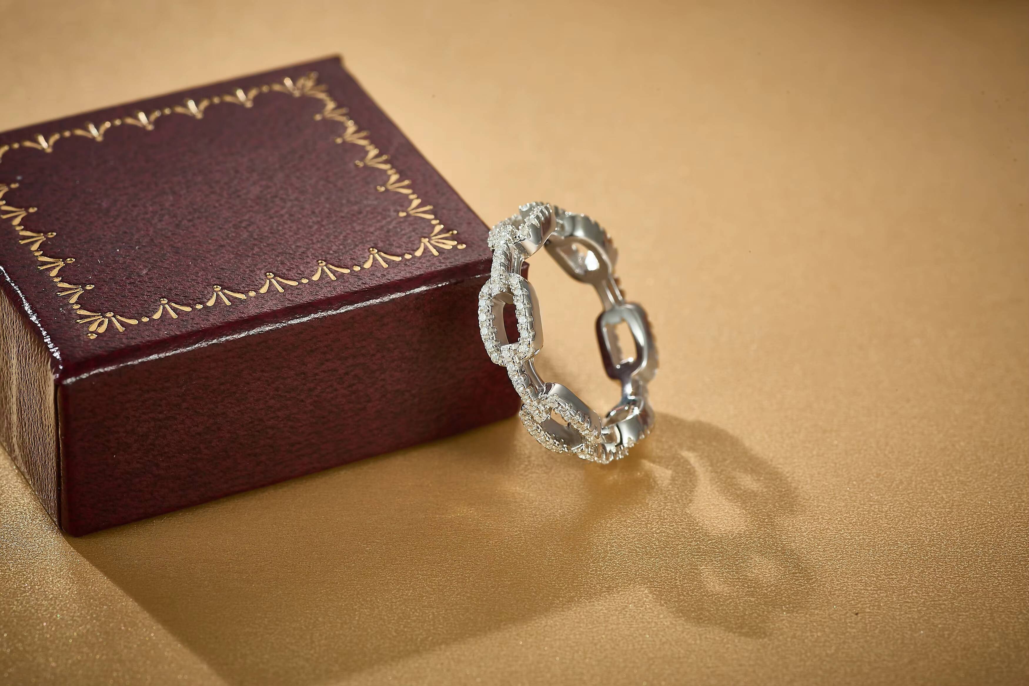 Fine Jewelry 925 Sterling Silver Eternity Cuban Ring GRA Certified VVS Moissanite Iced Out HipHop Style for Men Women Wedding