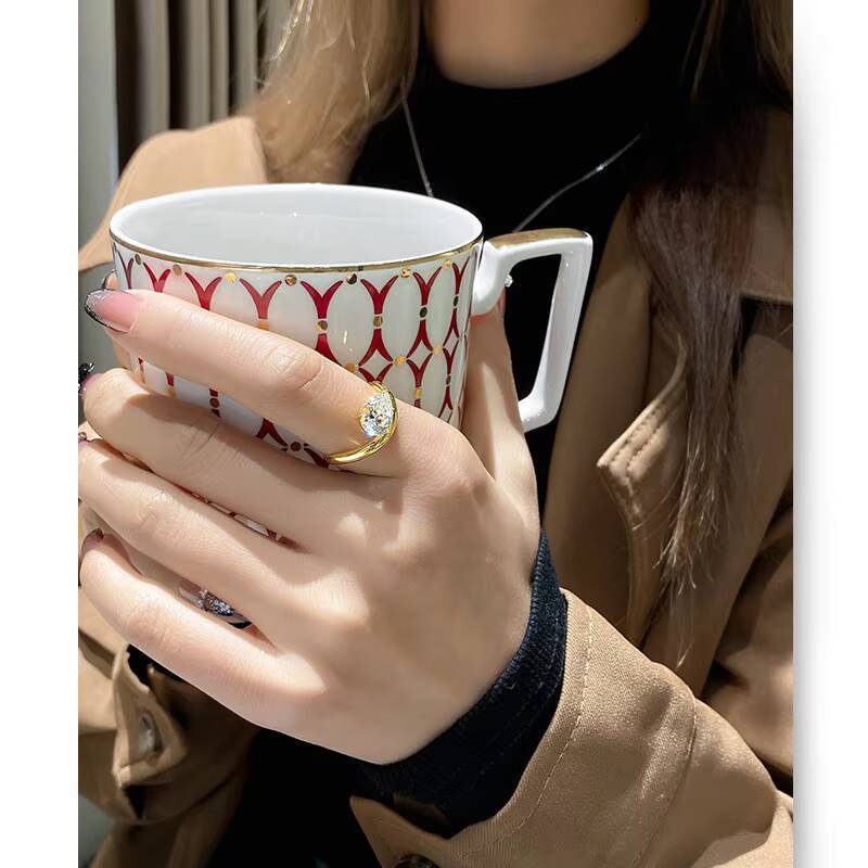 Sterling Silver 925 Moissanite Ring Pear Cut Wave Design Rose Gold Plating Wedding Solitaire Four Claw Setting Birthstone