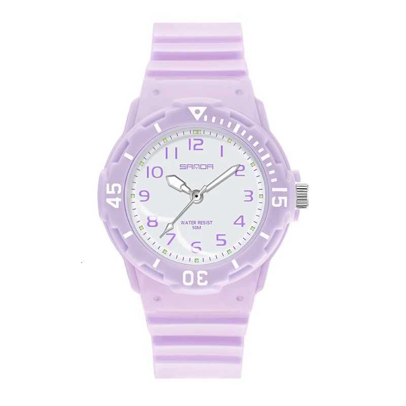 UTHAI Wen Watch Sports Fashion Trend Outdoor Waterproof Creative Fresh Fem High School Student Fashion Quartz Wristwatches X250904