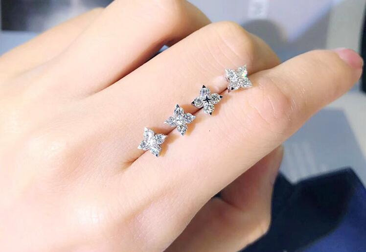 2020 New Arrival Stunning Jewelry Ddmyday Sterling Sier Round Cut White Topaz CZ Dia Gemstones Star Party Women Stud Earring Gift Ddmyday
