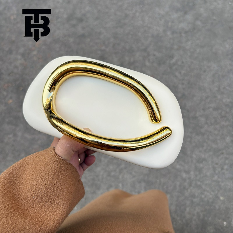 TB BHULAMTE European and American Retro Niche Wine Red Designer s bag Metal Box Small Square Bag Party Versatile Phone Clutch Crossbody Small Bag