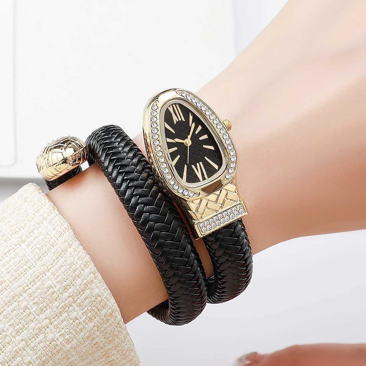 N em forma de cobra diamante incrustado negcios moda casual quartzo temperamento relgio feminino venda quente e explosivo X250904