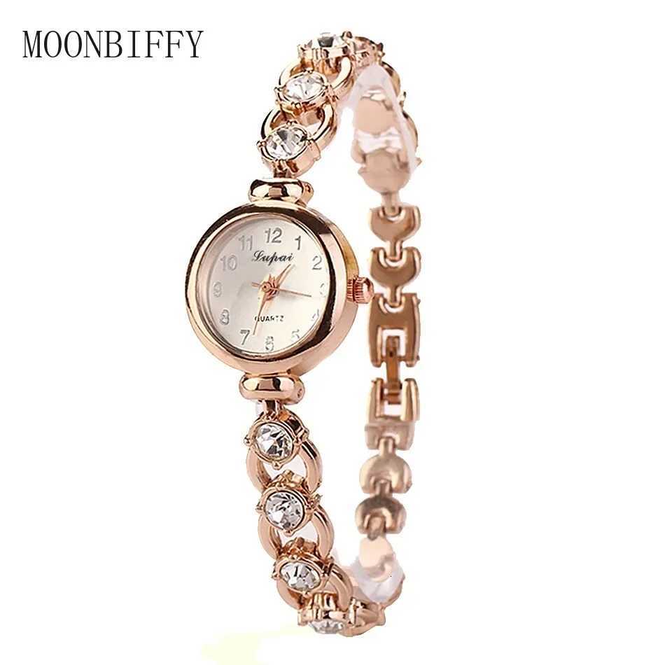 Ladiess Wristwatch Alloy Rhinestone Luxury Watch for Wen Casual Quartz Bracelet Watch Relogio Feminino X250904