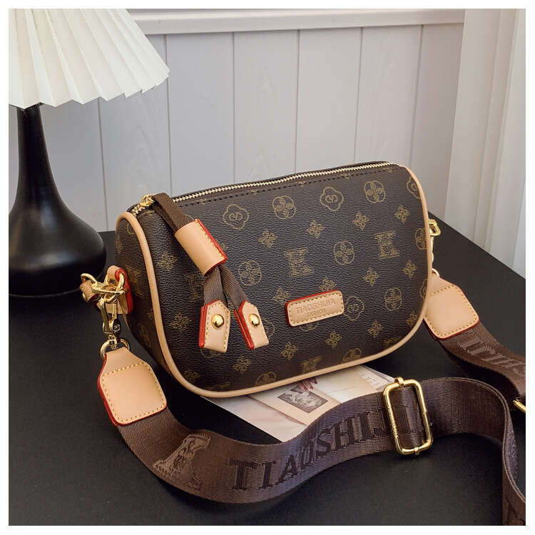 2025 New Designer Bags Wide Strap Pillow Bag 2025 New Pattern Printed Lightweight Shoulder Elegant Casual Crossbody Bag for Women