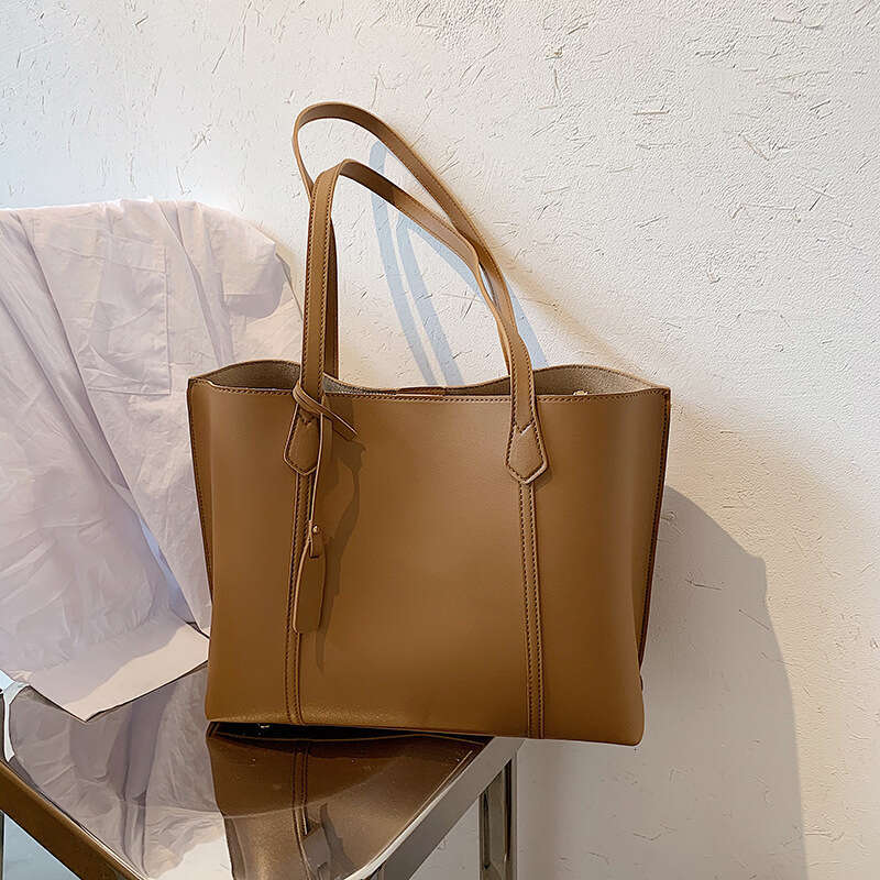 DHEssentials 2025 Spring Korean Style Large Capacity Soft Tote Bag Cross Border Trend Casual Versatile Single Shoulder Handbag White Black Khaki Light