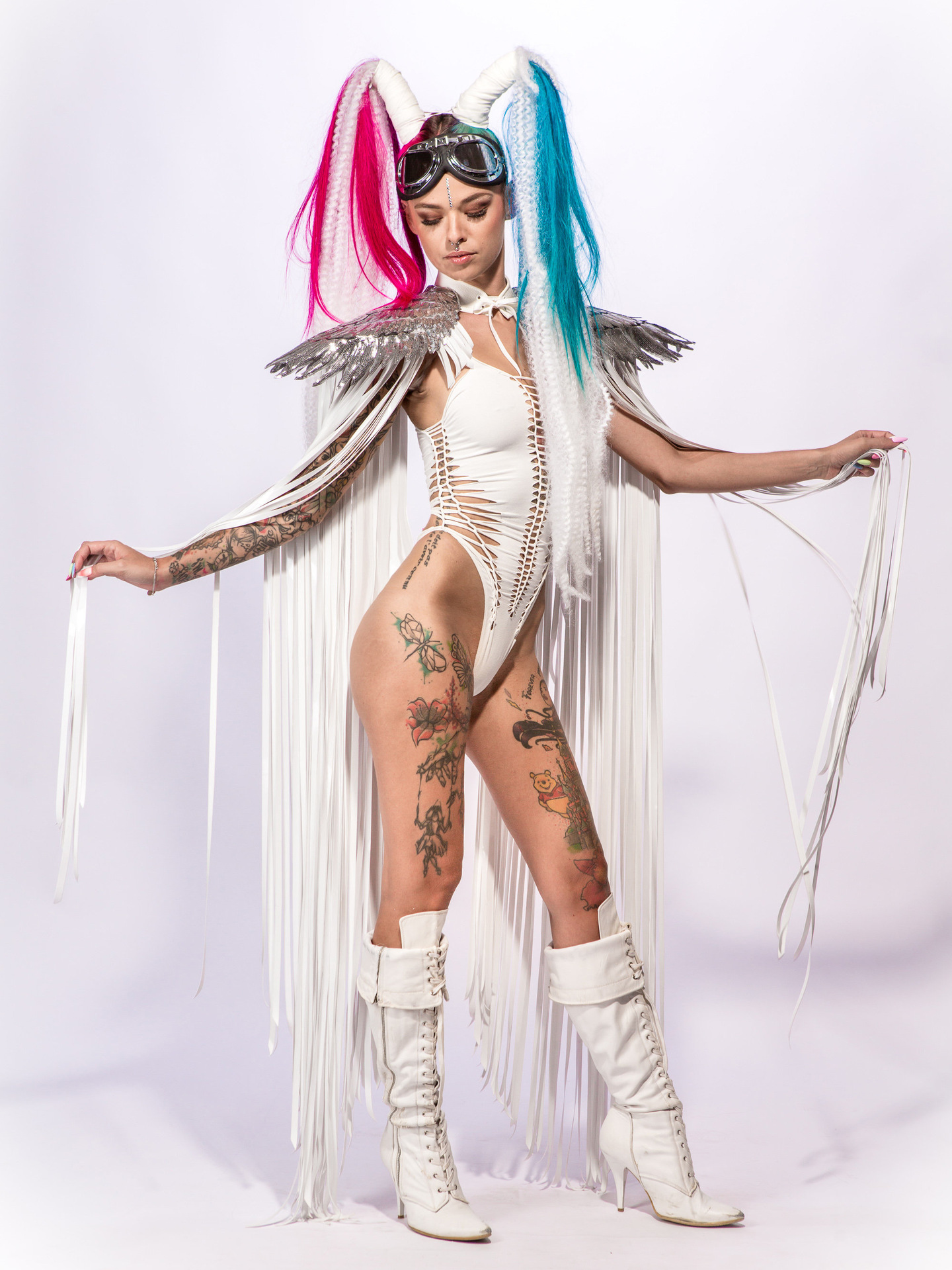 Stage Wear Women's Stylish Sequin Wing Party Outfit Swimwear Accessories & Fashionable Tassel Shawl