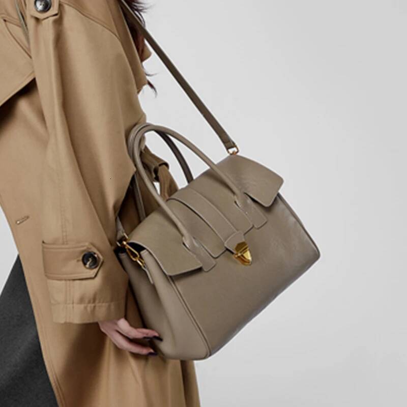 Hifashion Cowhide Genuine Leather Large Tote Handbags For Women 2025 Designer Top Handle Briefcase Satchel Shoulder Bags