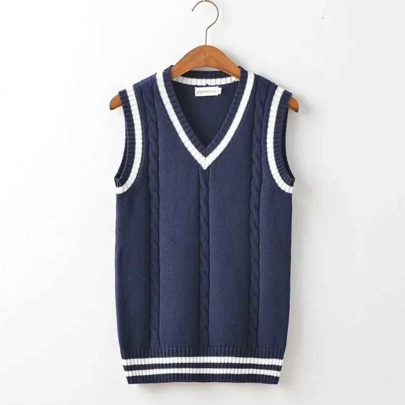 Mens Clothing Sleeveless Knit Sweater Male Vest Striped Red Waistcoat Korean Fashion Winter 2024 Autumn Mode Knitwears Trend AXJ250904