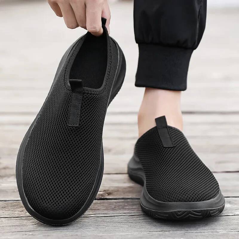 Men's Sneakers Comfortable Lightweight Soft Half Slipper Flat Running Outdoor Casual Sports Man Shoes ddmysaturn