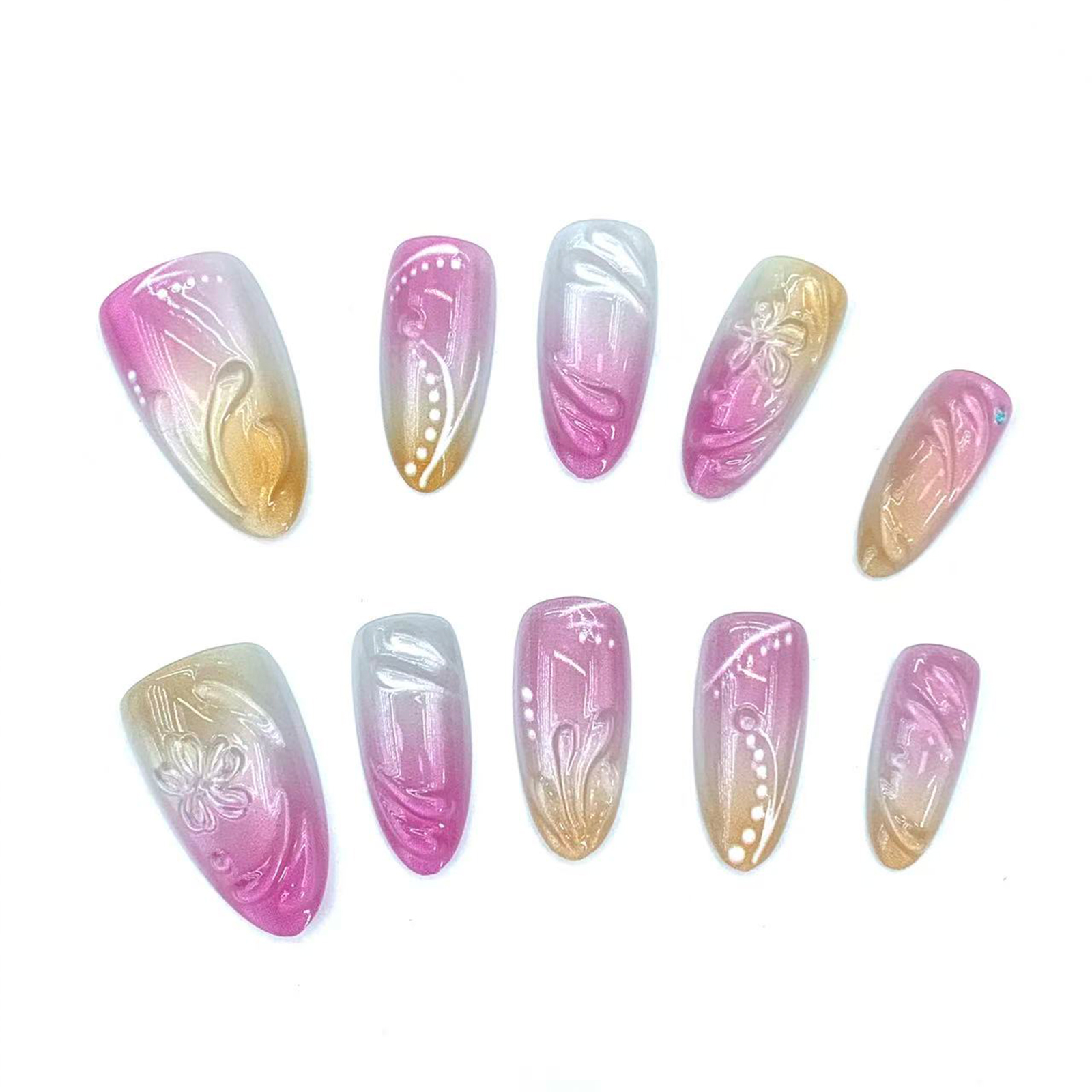 Break Away from Uniformity! Handmade Nail Art with ABS Material, Each Piece a One-of-a-Kind Fingertip Artwork