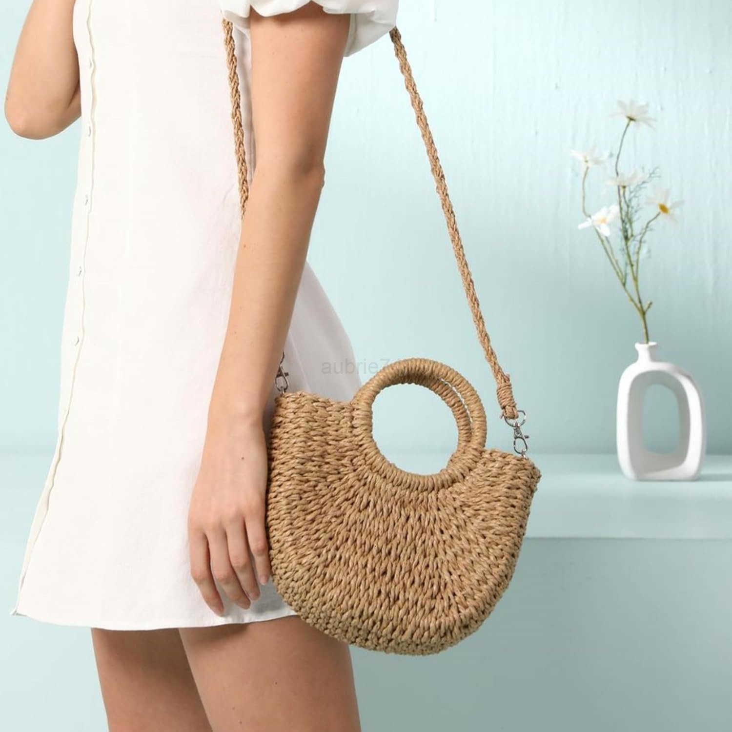 Straw Beach Bag for Women Summer Handwoven Tote Bags Purse with TasselTop Handle Straw Handbag Clutch M250904