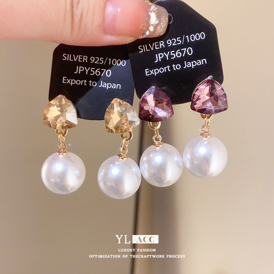 Gold Tone Crystal & Pearl Drop Earrings Elegant Luxury Style Daily & Party Wear Gift For Her Fine Jewelry