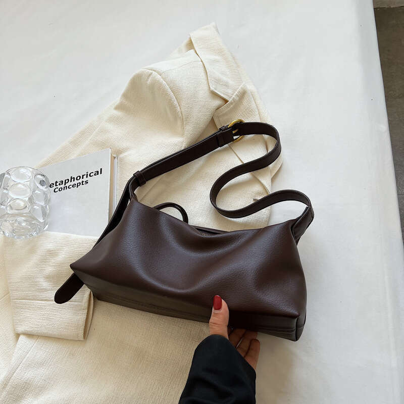 Large Capacity Women's Spring and Summer Fashion Shoulder Textured Crossbody Class Commuting Free shipping Luxury Tote Bag