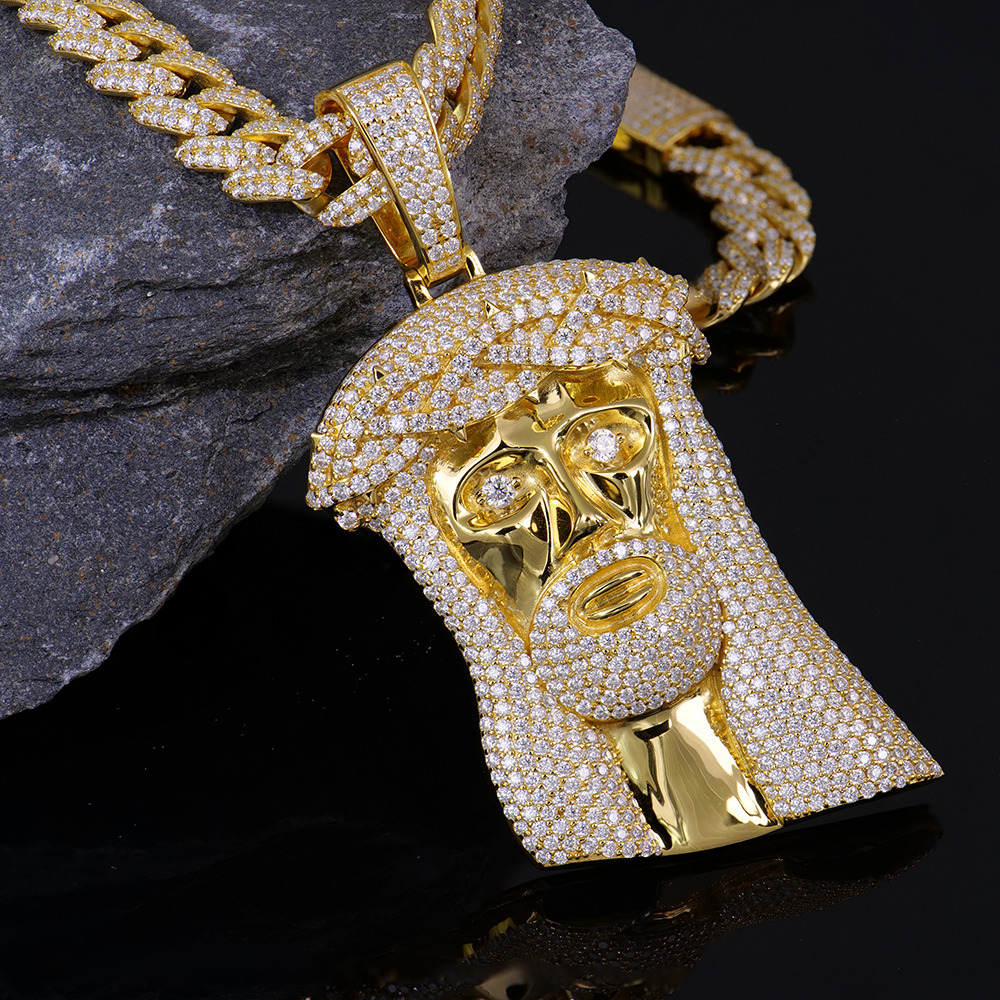 925 Sterling Silver Hip Hop Jesus Pendant Necklace Fashionable Moissanite Charm Jewelry