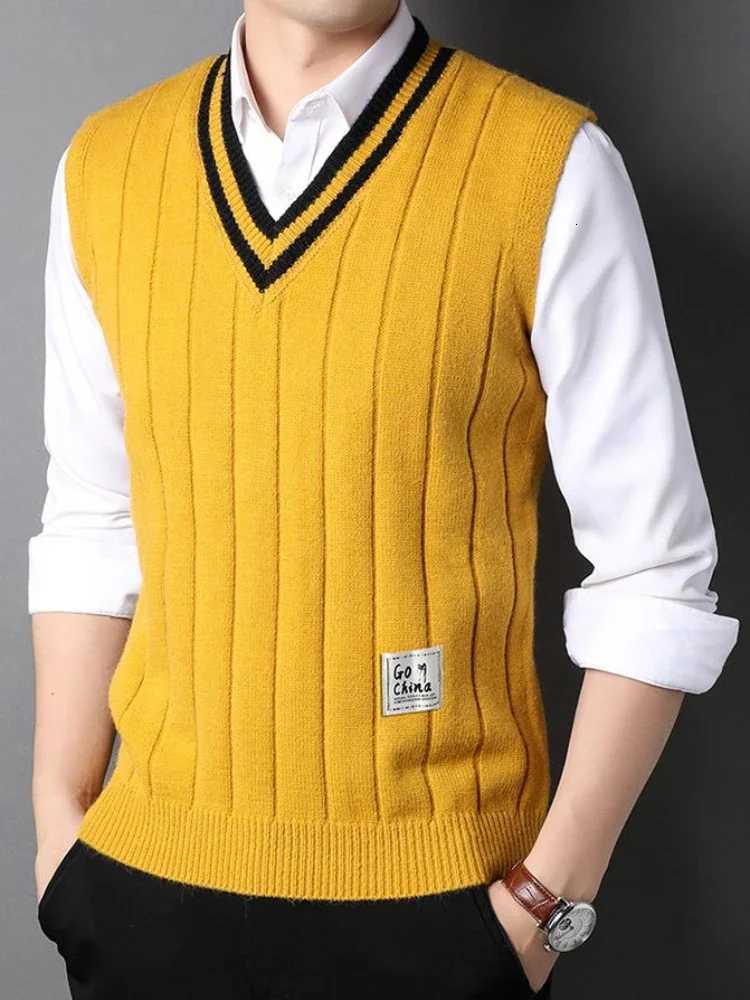 Mens Clothing Knit Sweater Male SLeeveless Striped Waistcoat Vest Beige Heated Korean Style High Quality Replica ZL472XJ250904
