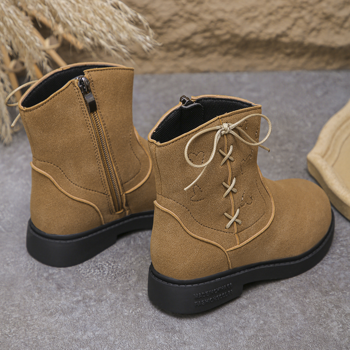 Western cowboy boots - perfect for both autumn and winter, suitable for various casual occasions Martin boots.