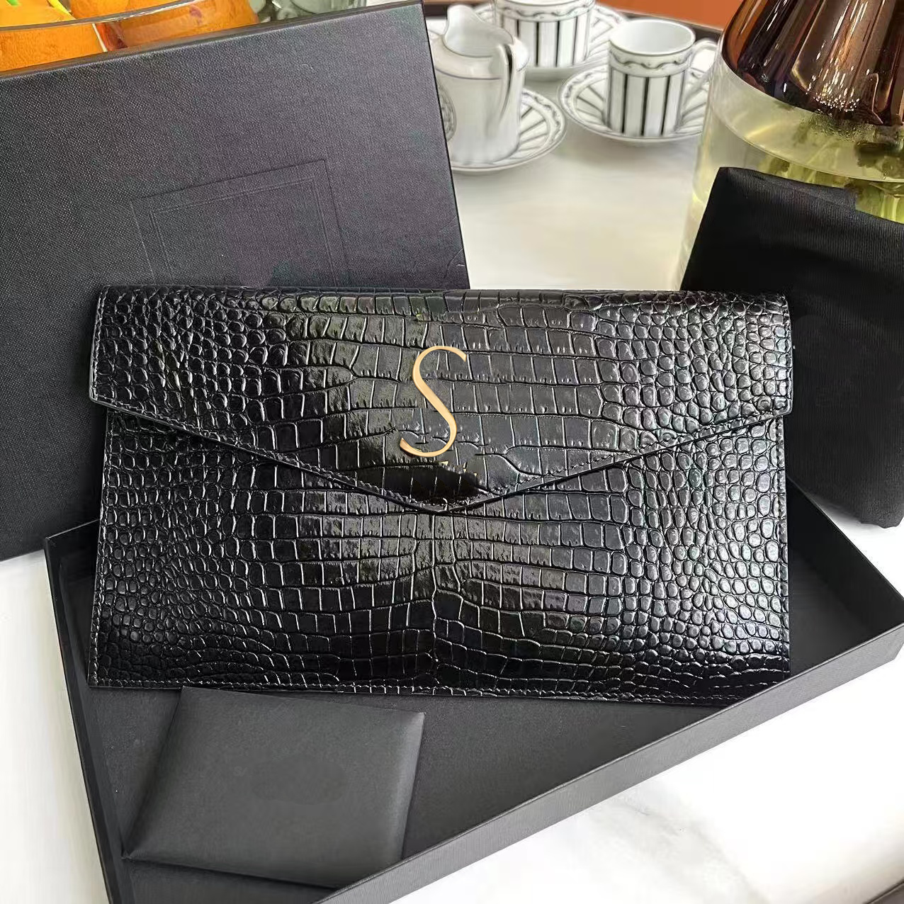 Top quality designer bag Luxury PTOWN Clutch Bags crocodile classic flap envelope bag Womens leather Evening Bags Underarm handbag Wallets fashion Shoulder bag