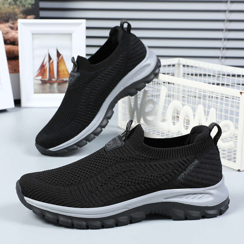 Men's Autumn Breathable Outdoor Sports Casual Bottom Soft Surface Anti Slip Lightweight Walking Shoes