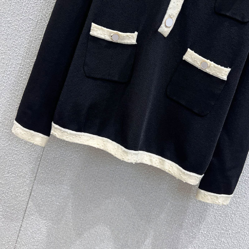 Fall New Ladies Black White Contrast Pullover Knit Sweater, Designer Round Neck Button Detail Wool Blend Top, Y2K Style Four Pockets Classic S0908