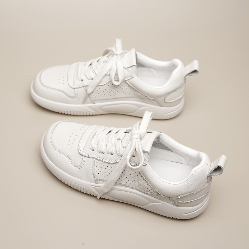 Genuine leather women's sports shoes 2025 designer's new women's single shoe soft sole fashionable breathable casual shoes