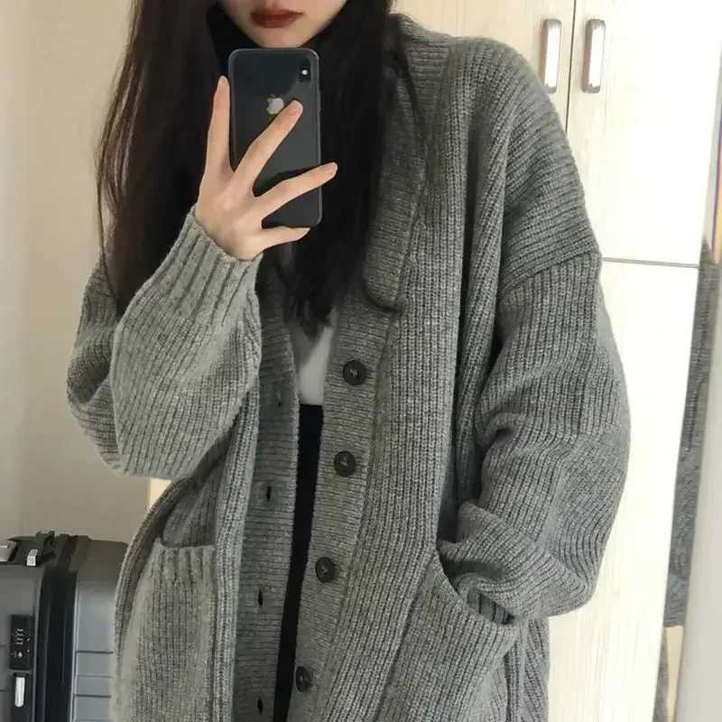 New Preppy Style Womens Knit Sweater Cardigan Loose Fit Vneck Versatile Solid Color Korean Version Pullovers M250904