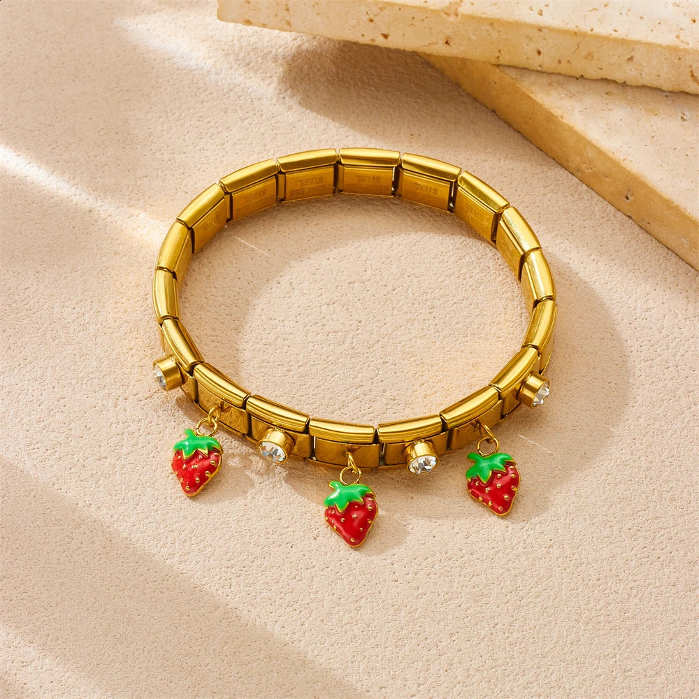 316 Stainless Steel Golden Strawberry Zircon Bracelet For Women Lady Classics Fashion Wrist Jewelry Glamorous Gift 250903