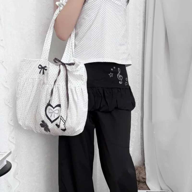 Polka Dot Casual White Tote Bag Bows Heart Korean Style Shoulder Bag Large Capacity Colleage Student Bag Versatile Handbag Women Z250903