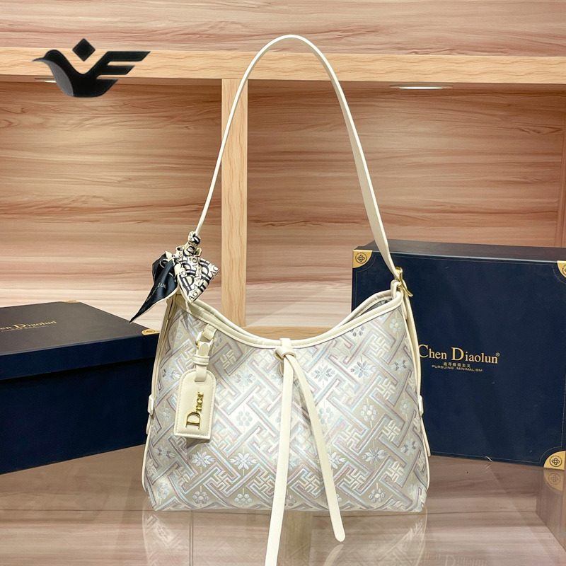 Feiyan Free Shipping New Designer Bag Luxury Shopping Bag Commuter Bag Large Capacity Underarm Bag 2025 National Trend Women's Bag Intangible