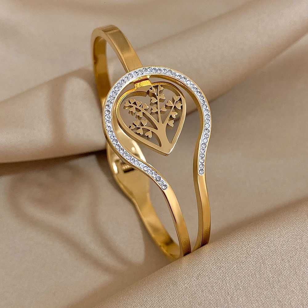 Exquisite Life Of Tree Cuff Bracelet for Women Fashion Gold Plated Stainless Steel Bangle Bracelets Jewelry Gifts Y250904