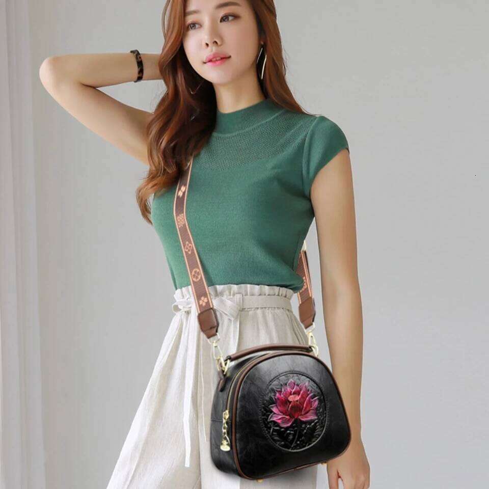 Handbags Designer Small Tote Purses Lotus Crossbody Shoulder Messenger Bags for Women Wide Strap Sac A Main